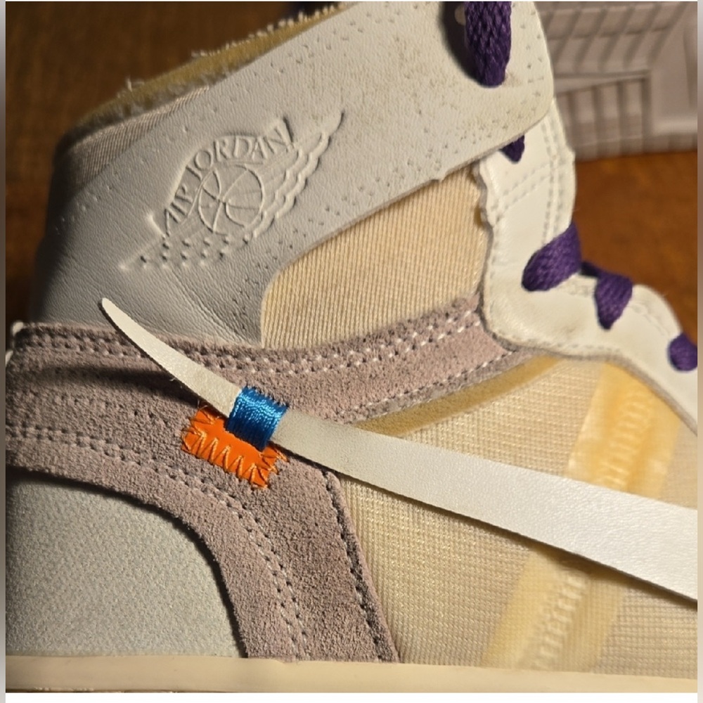 Off-White x Nike White and Purple High-Top Sneakers size 7 ππ₯ - Picture 13 of 13